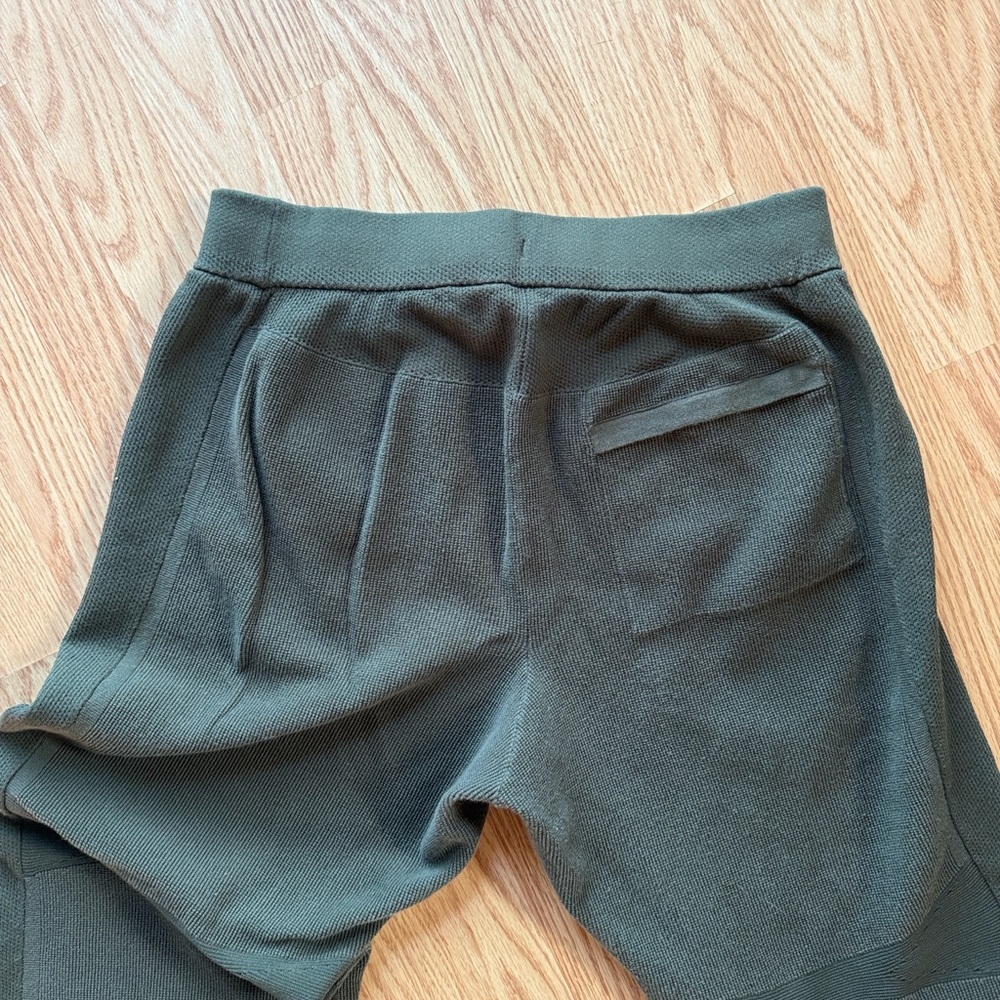 RAPHA Pro Team Transfer Sweatpants in Green Olive, Men's Size Large - Picture 4 of 7